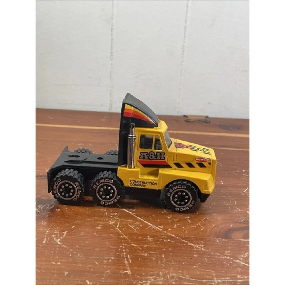 Lot of 3 Vintage REMCO‎ Die-Cast Trucks 1983–1987 Construction Tough Wheels...